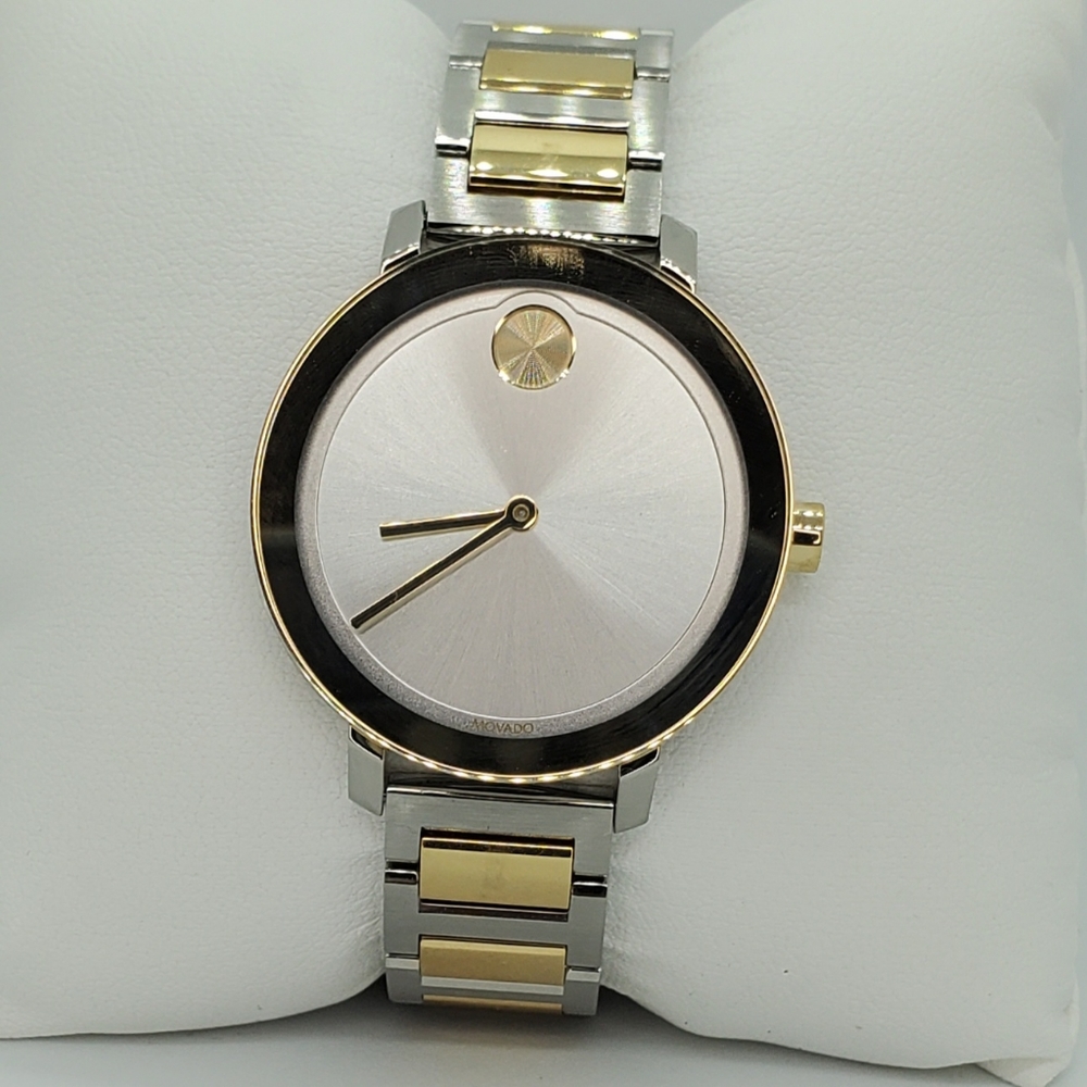 **SOLD** Movado BOLD Evolution Quartz Silver Dial Ladies Watch  - Picture 4 of 15